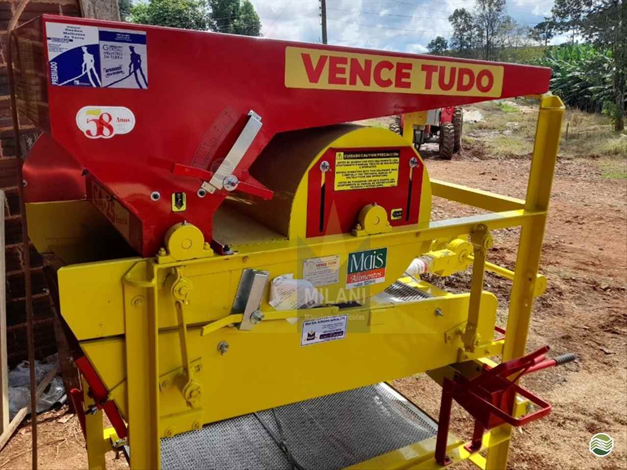IMPLEMENTOS AGRICOLAS BENEFICIADORA DE GRÃOS CLASSIFICADOR DE SEMENTES Milani Máquinas FRANCISCO BELTRAO PARANÁ PR